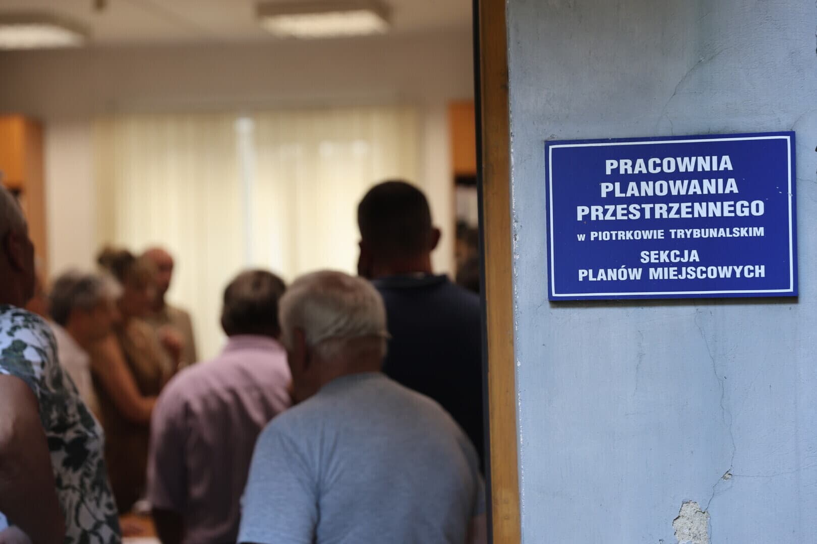 Spotkanie mieszkańców z urzędnikami w Pracowni Planowania Przestrzennego ws. "blokowiska" i obwodnicy