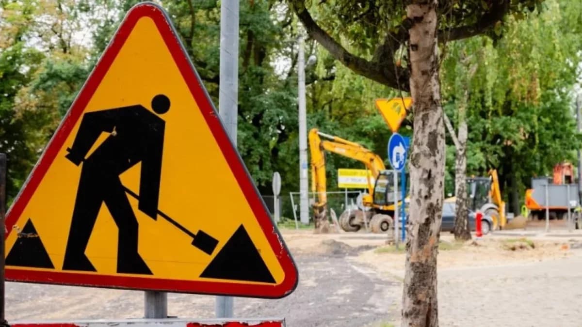 Zamknięty odcinek drogi powiatowej w Piotrkowie Trybunalskim – utrudnienia do piątku