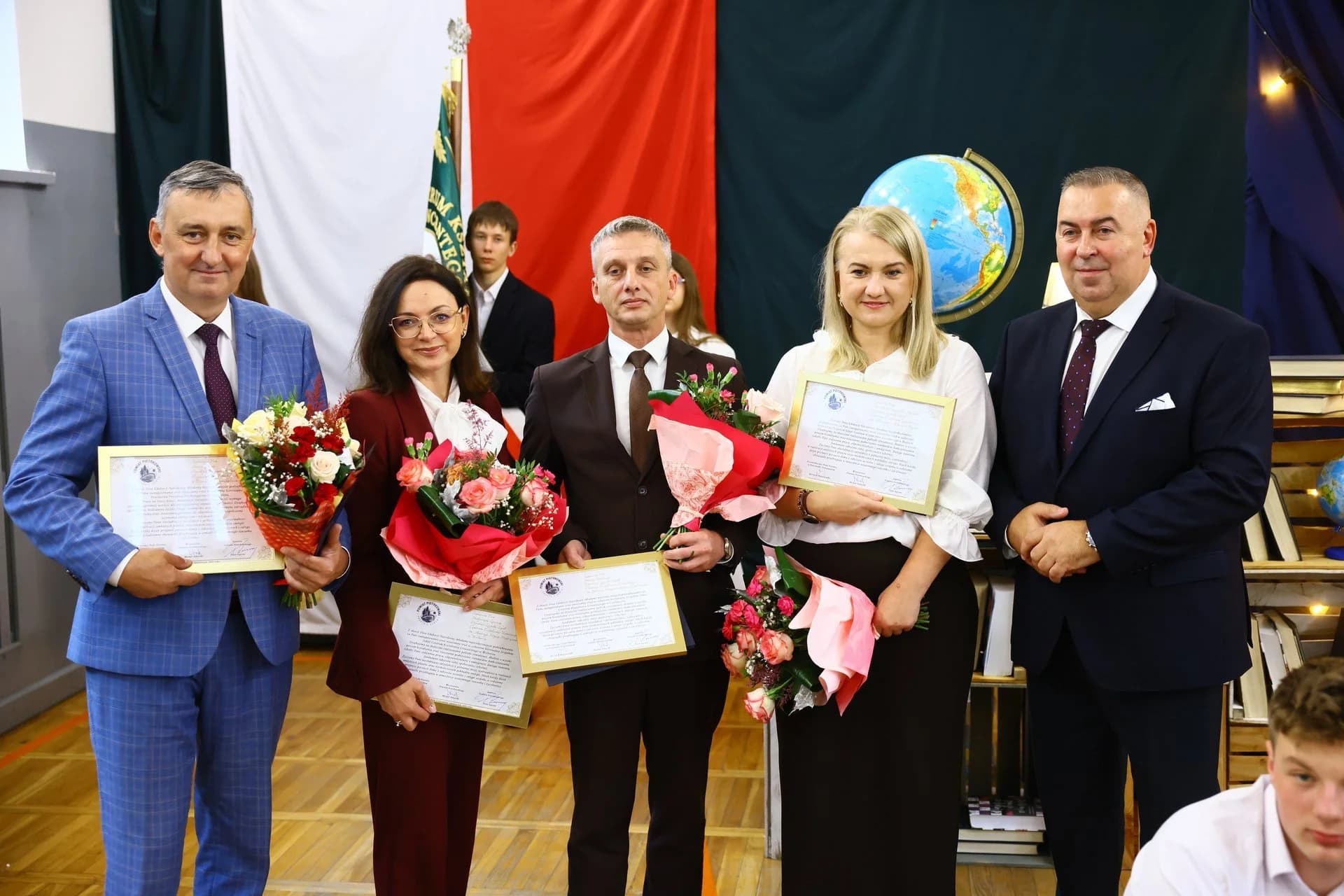 Nagrody otrzymali: