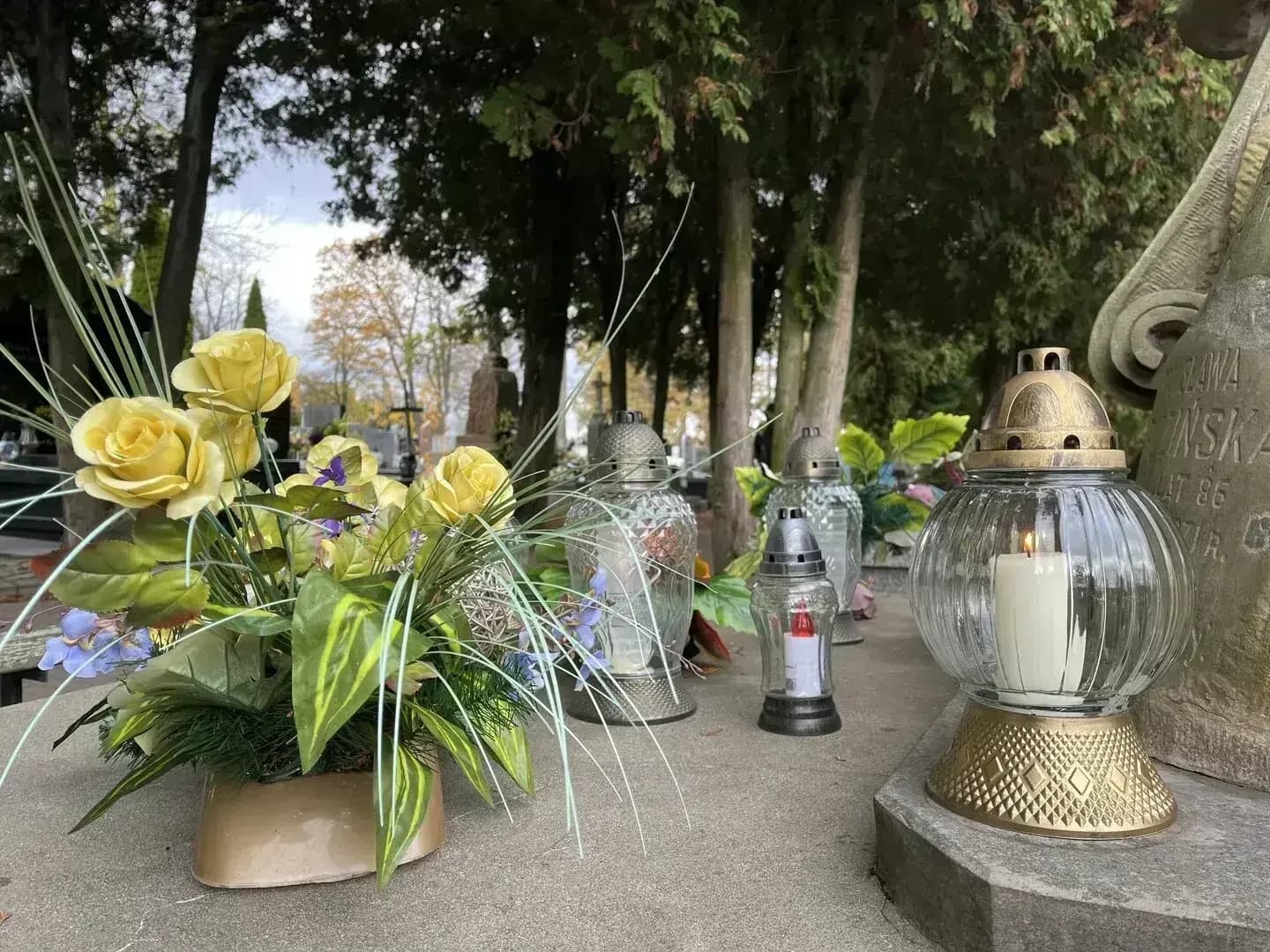 Tymczasowa organizacja ruchu w rejonie piotrkowskich cmentarzy od 30 października do 3 listopada