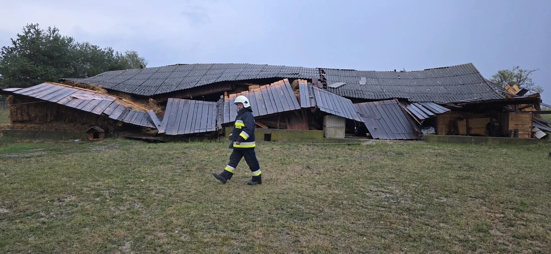 Noc pełna interwencji. Nawałnica przeszła nad Piotrkowem i powiatem