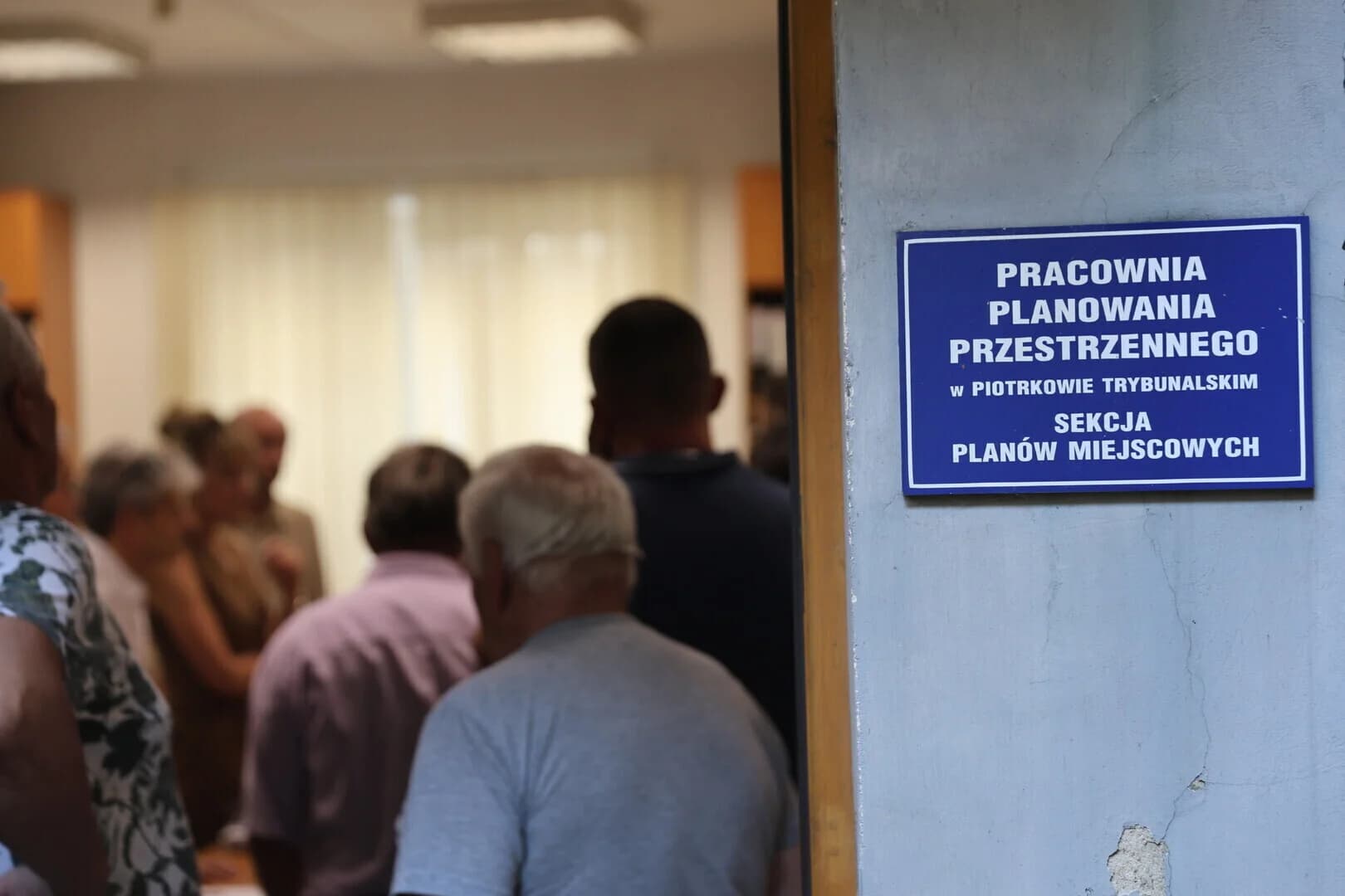 Spotkanie mieszkańców z urzędnikami w Pracowni Planowania Przestrzennego ws. "blokowiska" i obwodnicy