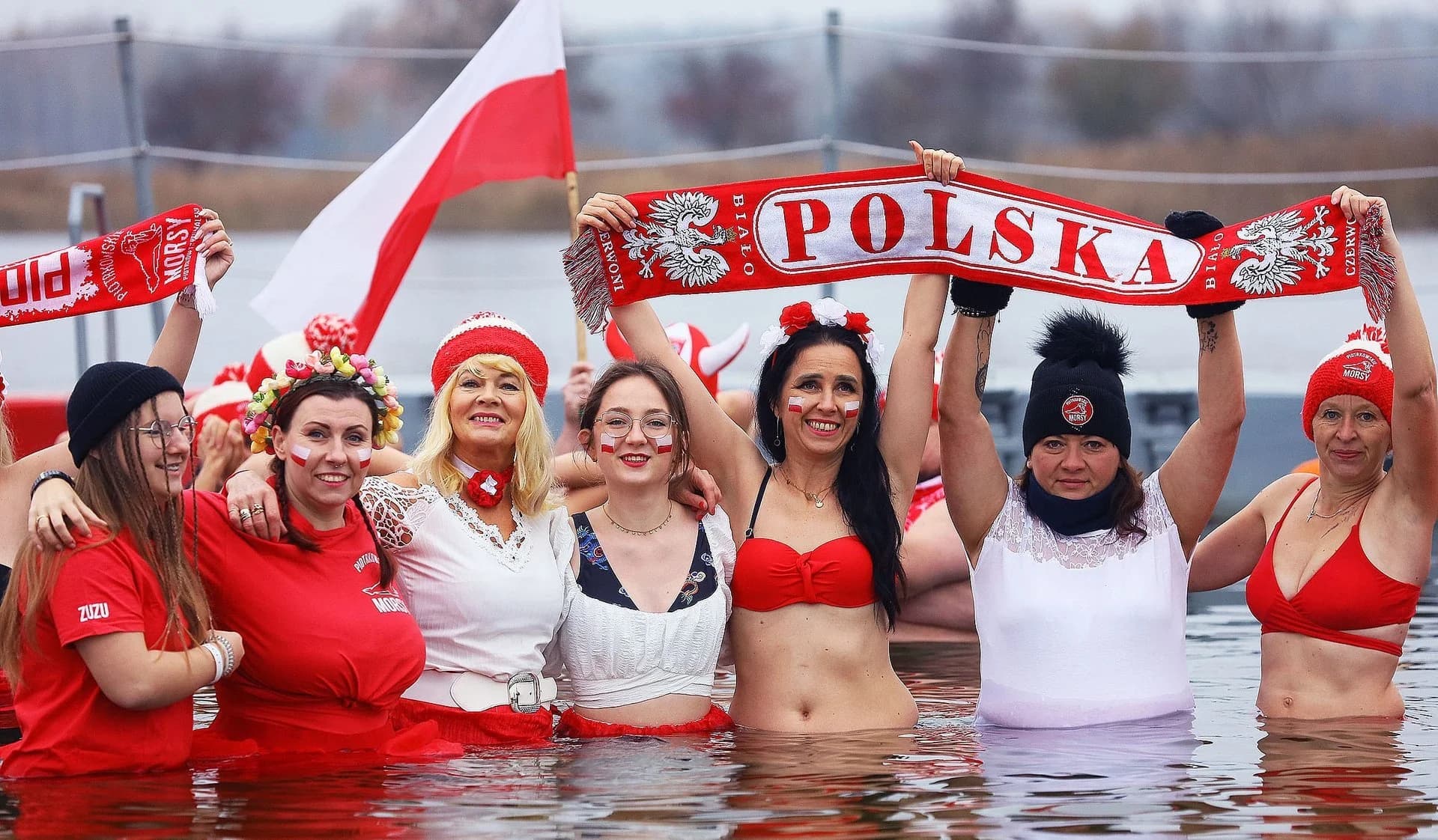 Zapowiedź listopadowego spotkania morsów na plaży Słoneczko
