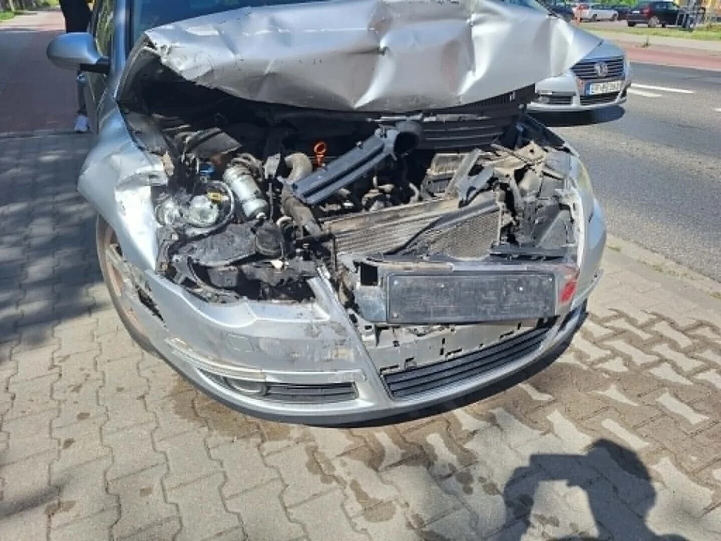 Na ul. Sulejowskiej w Piotrkowie zderzyły się dwa samochody osobowe