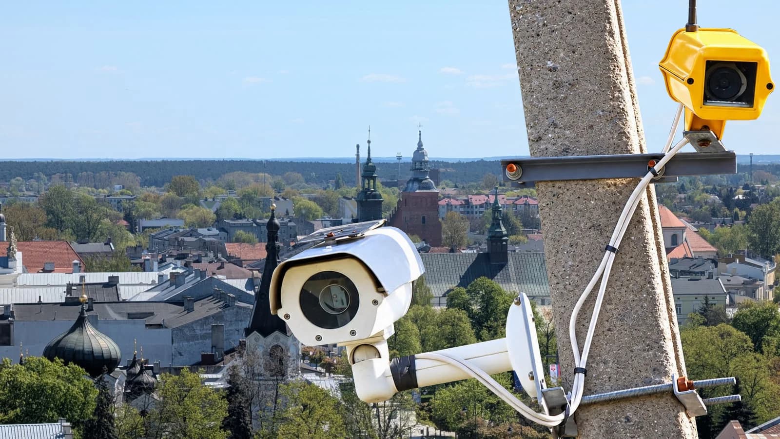 Piotrków rozbuduje monitoring. Nowe kamery przy Rakowskiej i Wojska Polskiego