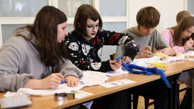 Piotrków Trybunalski: O modzie i ekologii w Zespole Szkół Ponadpodstawowych nr 6